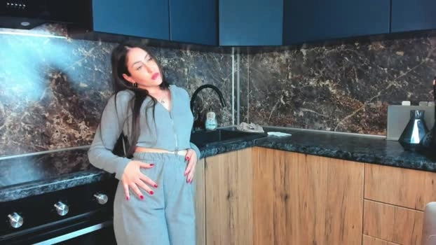 elyra_noir 23-07-2026 Cam Show skinny beautiful