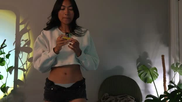 littlemiss_kira 26-07-2026 Cam Show naughty kissing